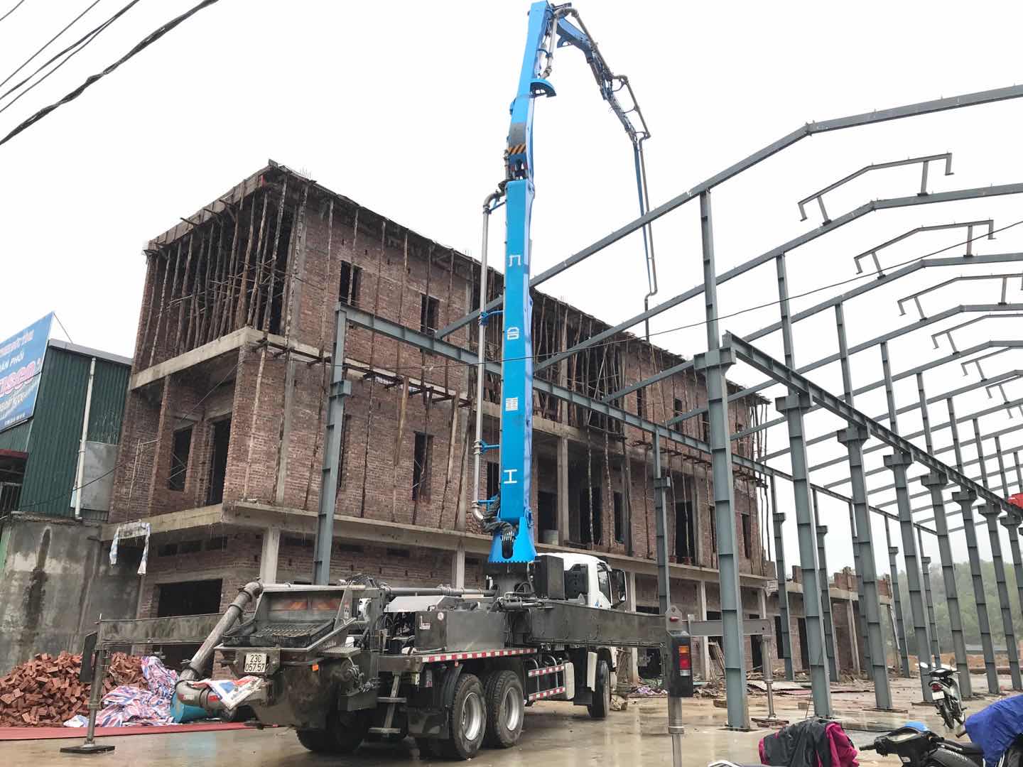越南38米泵车施工案例